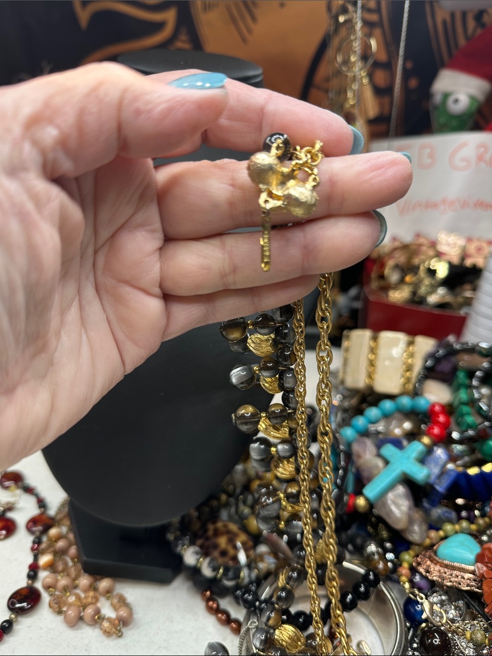 Kramer Signed Gold and Black Beaded Statement Necklace and Matching Bracelet - - Picture 7 of 7